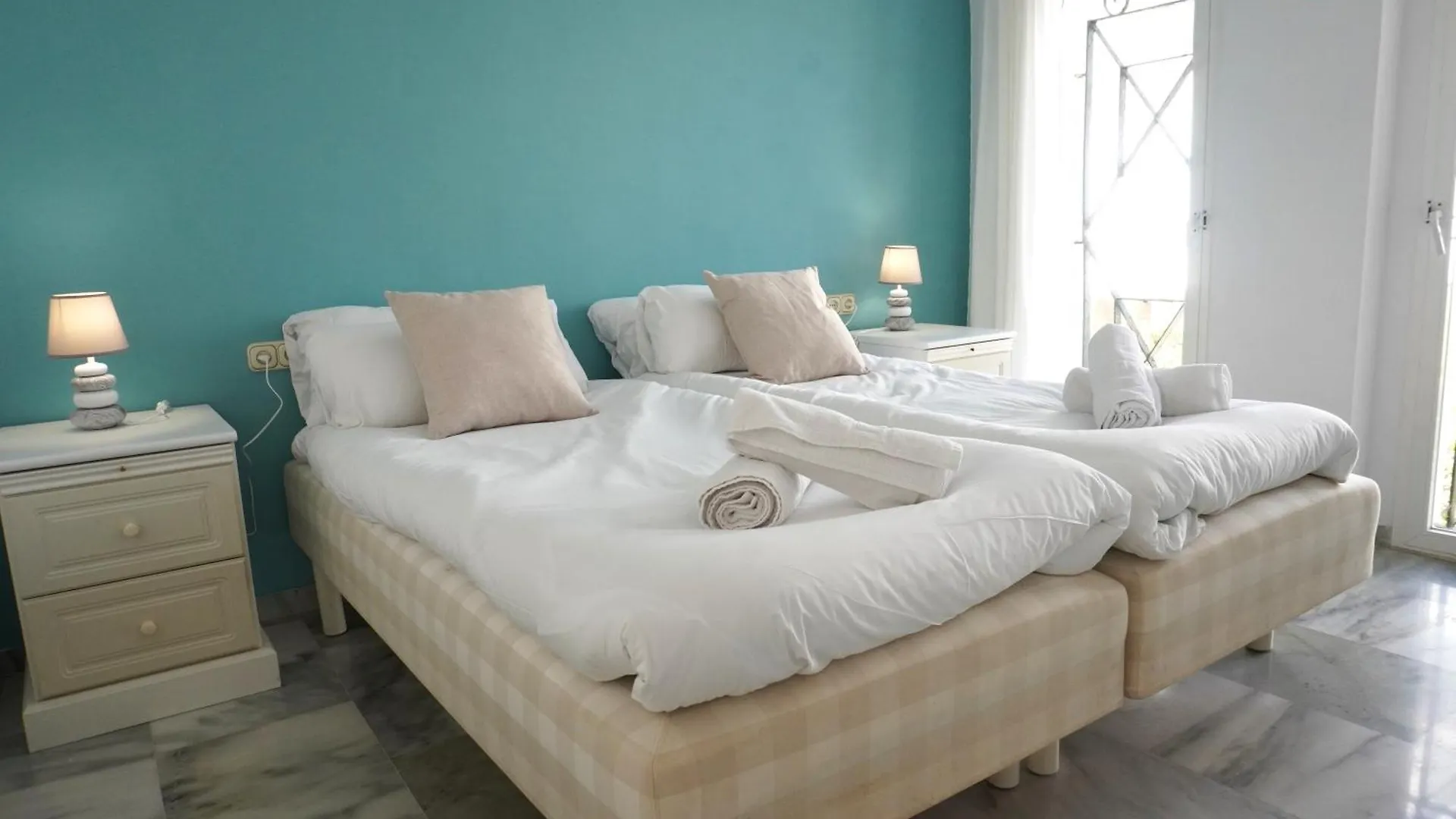אסטפונה Beach View Playa Del Moral 0*,